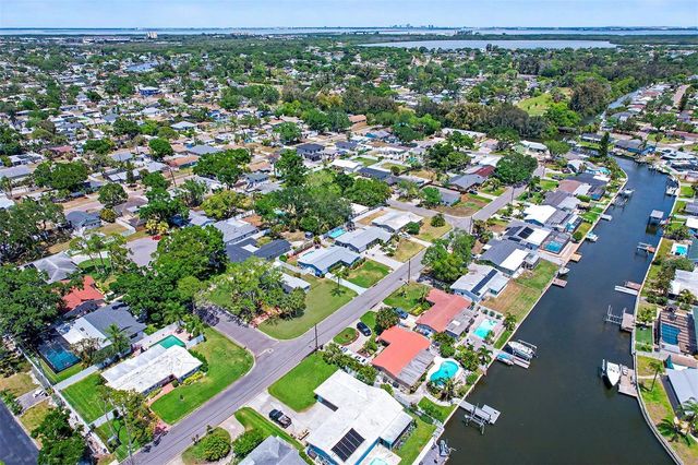 7901 3RD STREET N, St Petersburg, FL 33702