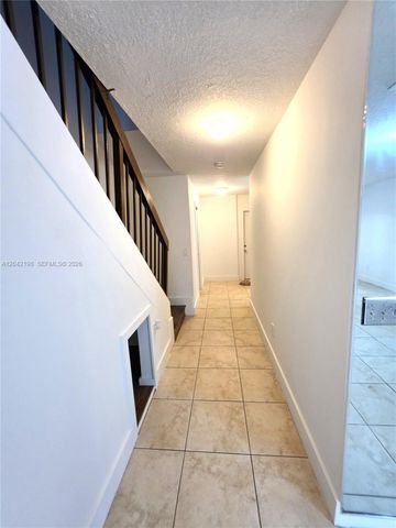 14237 SW 94th Cir Ln 103, Miami, FL 33186