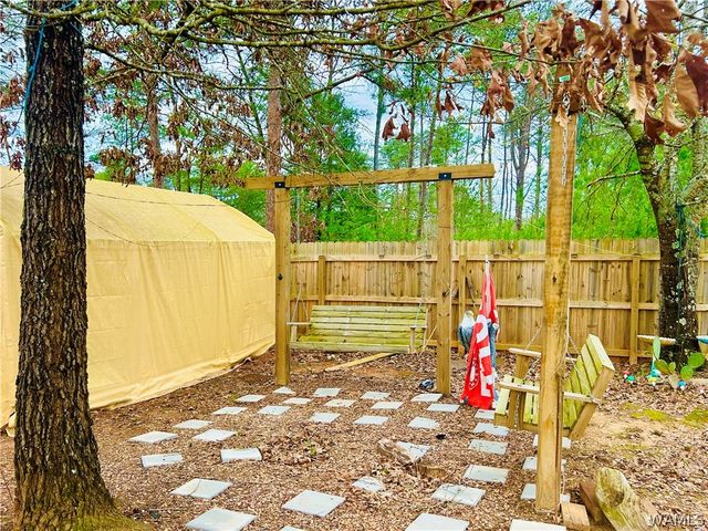 15583 Don Anderson, Brookwood, AL 35444