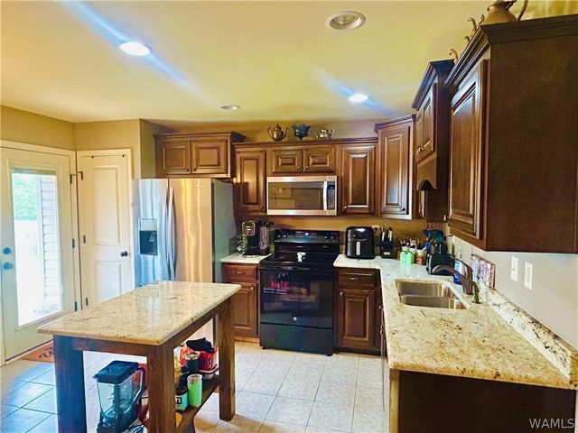 15583 Don Anderson, Brookwood, AL 35444