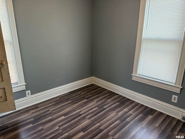 2129 N WISCONSIN Avenue, Peoria, IL 61603