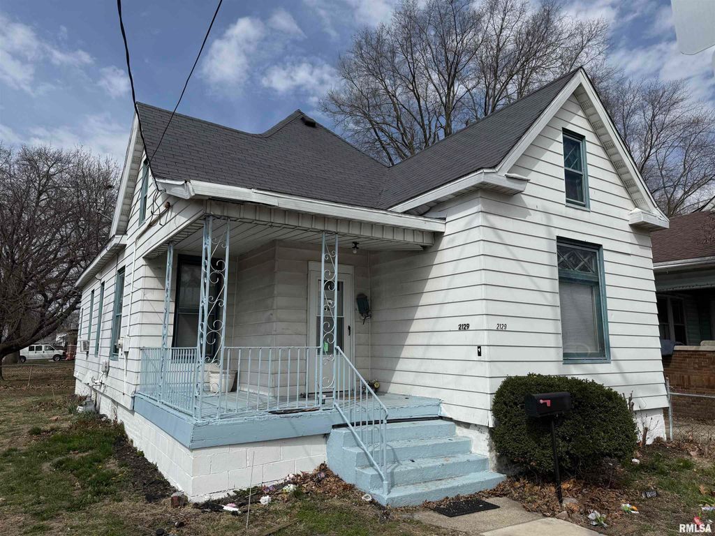 2129 N WISCONSIN Avenue, Peoria, IL 61603