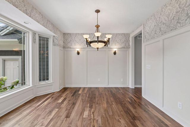 21180 Wellington Place, Lakeville, MN 55044