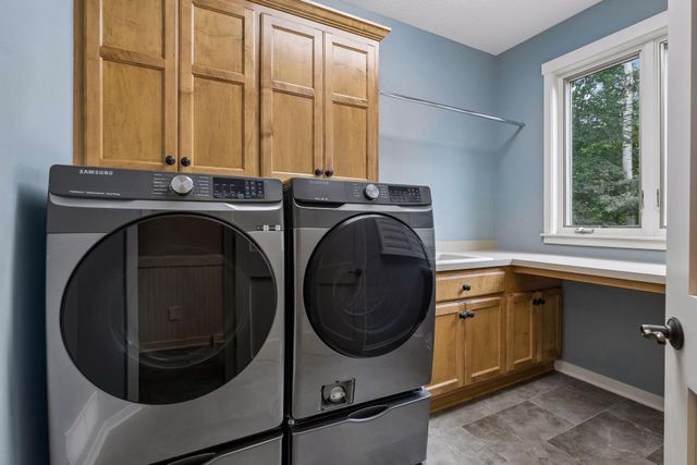 21180 Wellington Place, Lakeville, MN 55044