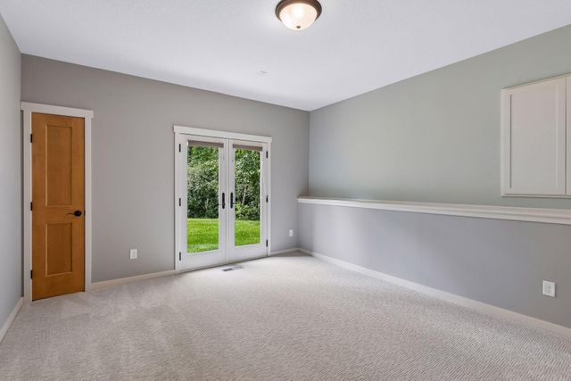 21180 Wellington Place, Lakeville, MN 55044