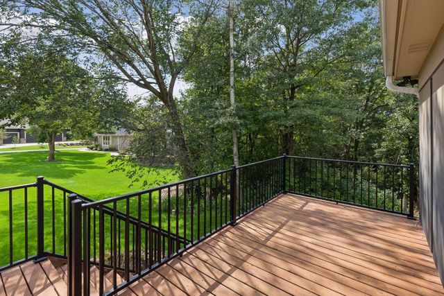 21180 Wellington Place, Lakeville, MN 55044