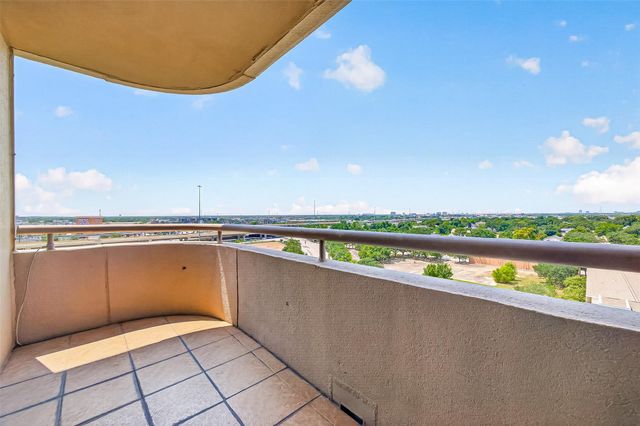 3525 Sage Road 1116, Houston, TX 77056