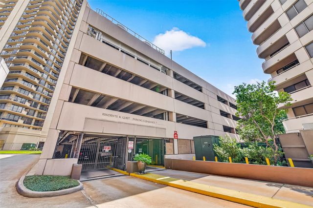 3525 Sage Road 1116, Houston, TX 77056