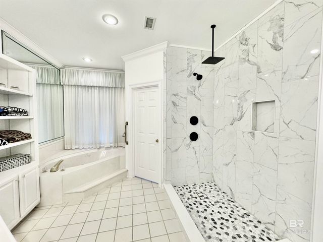 601 Willow Point Court, Gulf Shores, AL 36542