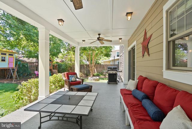 812 21ST ST S, Arlington, VA 22202
