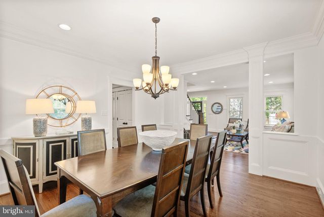 812 21ST ST S, Arlington, VA 22202