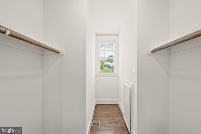 812 21ST ST S, Arlington, VA 22202
