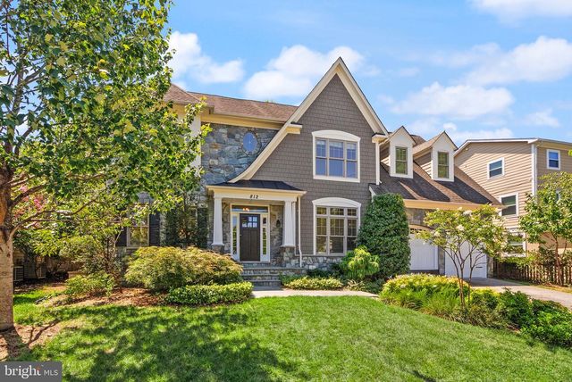 812 21ST ST S, Arlington, VA 22202