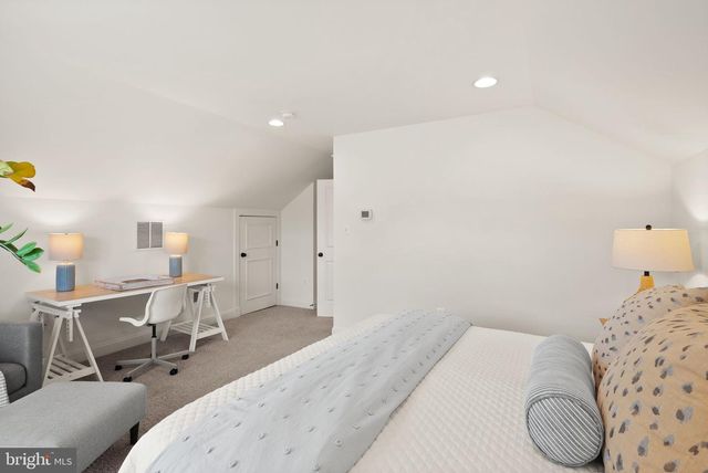 812 21ST ST S, Arlington, VA 22202