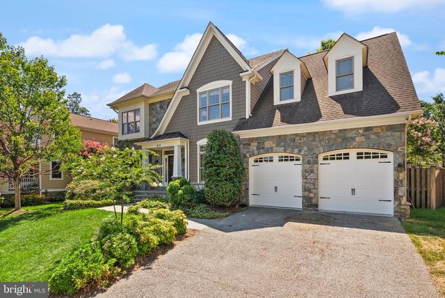 812 21ST ST S, Arlington, VA 22202