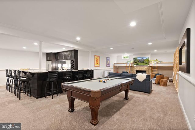 812 21ST ST S, Arlington, VA 22202