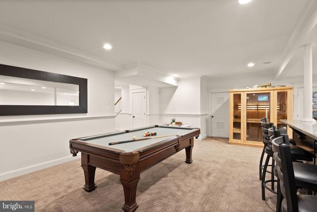 812 21ST ST S, Arlington, VA 22202