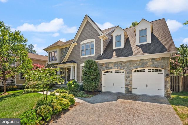 812 21ST ST S, Arlington, VA 22202
