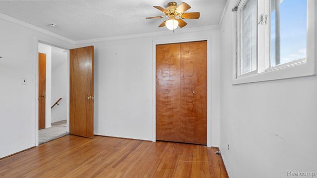 3262 Grange Road, Trenton, MI 48183