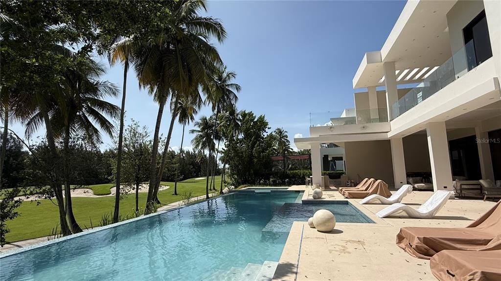 Image 60 of property listing at G3 ATLANTIC DRIVE ST.REGIS BAHIA BEACH, Rio Grande, PR 00745
