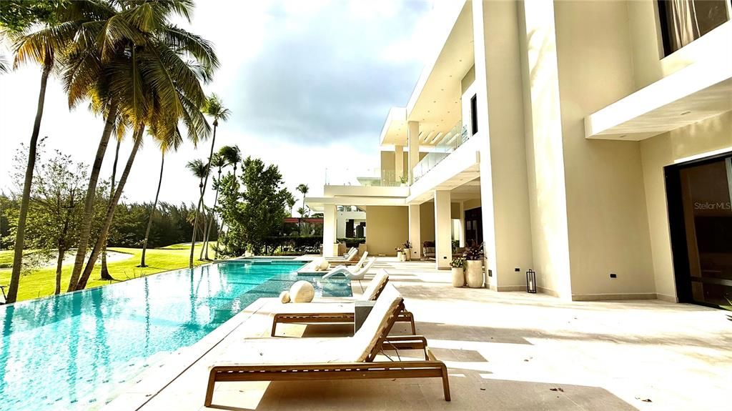 Image 67 of property listing at G3 ATLANTIC DRIVE ST.REGIS BAHIA BEACH, Rio Grande, PR 00745