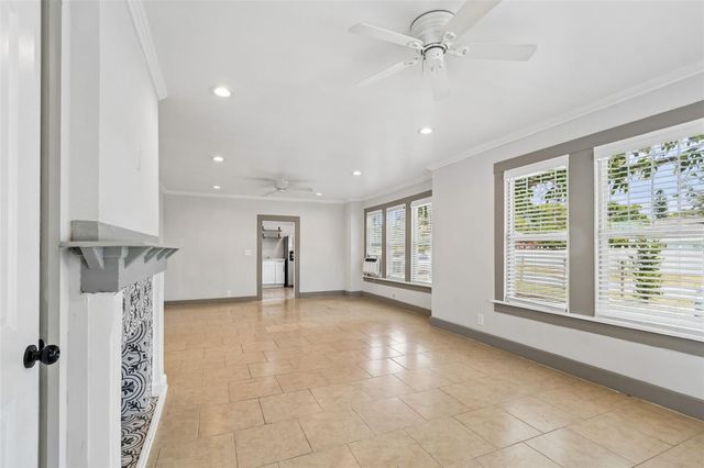 4105 18TH AVENUE S, St Petersburg, FL 33711