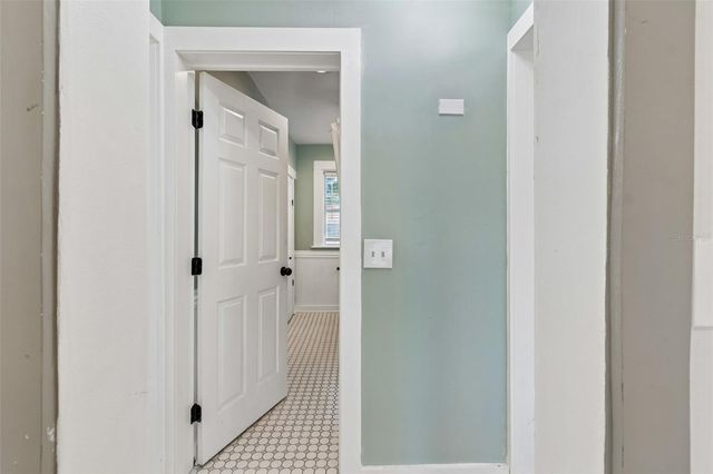 4105 18TH AVENUE S, St Petersburg, FL 33711