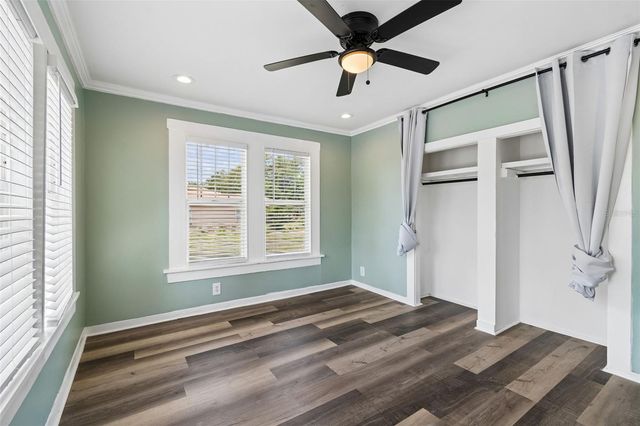 4105 18TH AVENUE S, St Petersburg, FL 33711