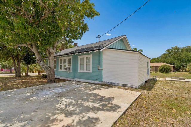 4105 18TH AVENUE S, St Petersburg, FL 33711