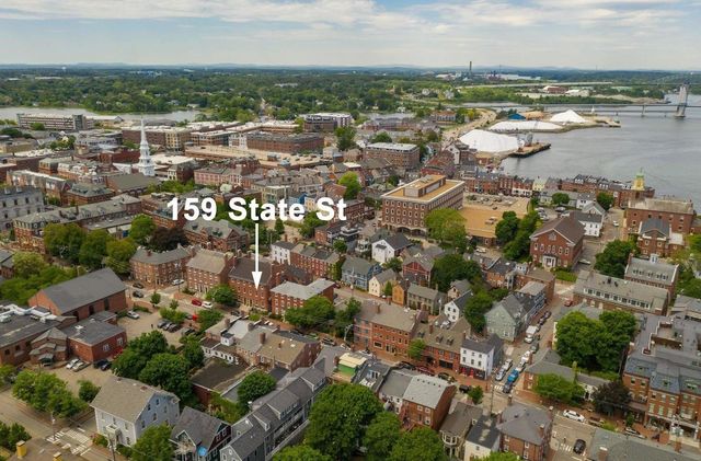 159 State St Apt 5, Portsmouth, NH 03801