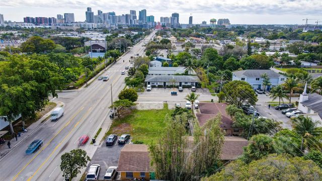 25 NW 11th St, Fort Lauderdale, FL 33311