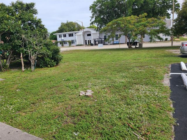 25 NW 11th St, Fort Lauderdale, FL 33311