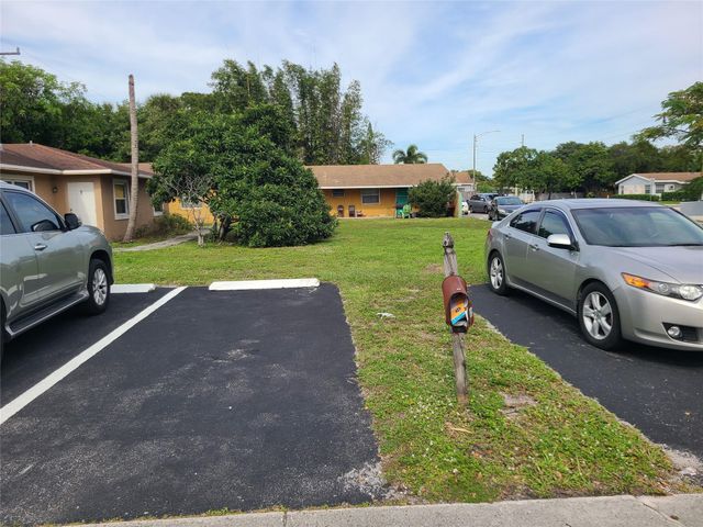 25 NW 11th St, Fort Lauderdale, FL 33311