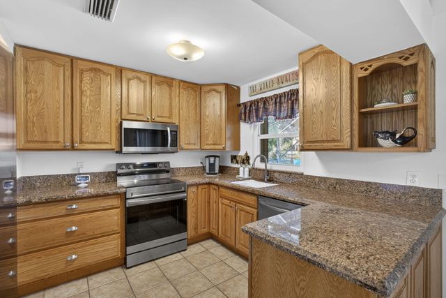 132 Parkwood Drive, Royal Palm Beach, FL 33411