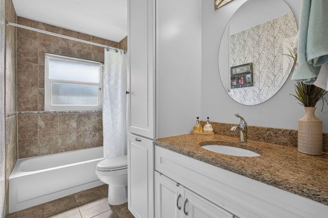 132 Parkwood Drive, Royal Palm Beach, FL 33411