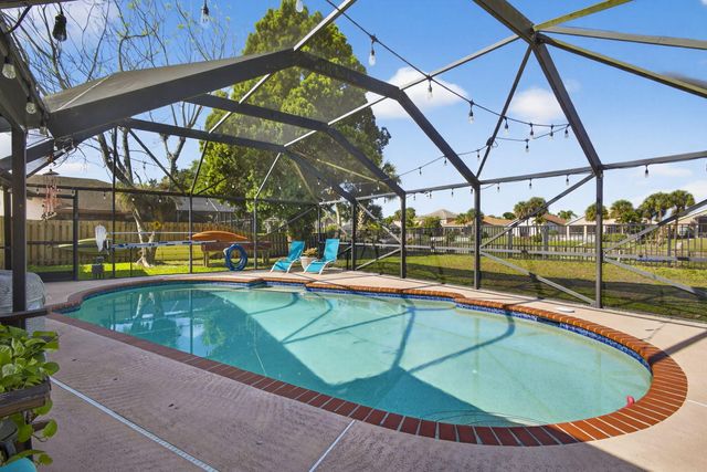 132 Parkwood Drive, Royal Palm Beach, FL 33411