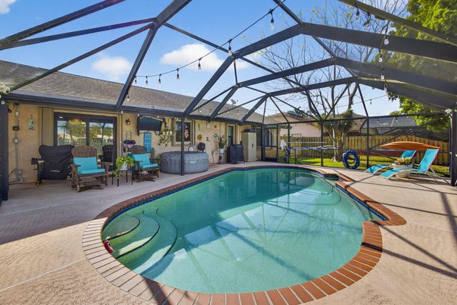 132 Parkwood Drive, Royal Palm Beach, FL 33411