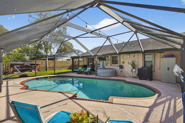 132 Parkwood Drive, Royal Palm Beach, FL 33411