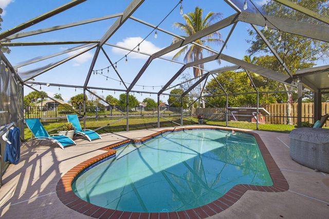 132 Parkwood Drive, Royal Palm Beach, FL 33411