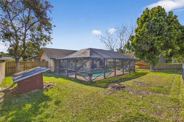 132 Parkwood Drive, Royal Palm Beach, FL 33411