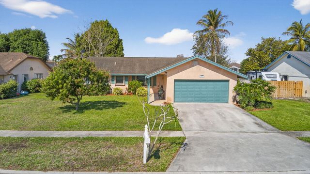 132 Parkwood Drive, Royal Palm Beach, FL 33411