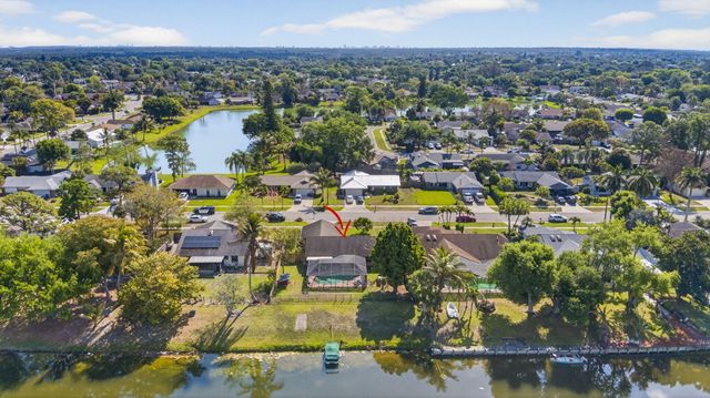 132 Parkwood Drive, Royal Palm Beach, FL 33411