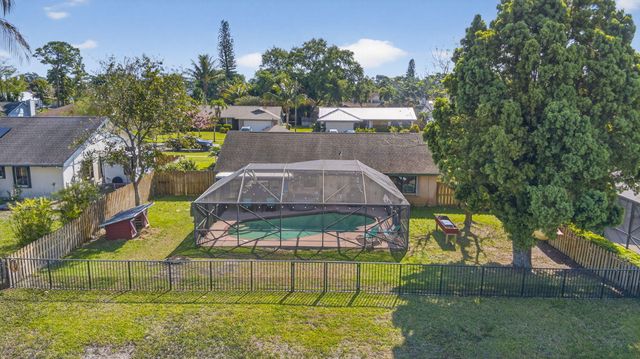 132 Parkwood Drive, Royal Palm Beach, FL 33411