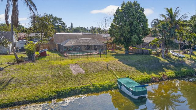 132 Parkwood Drive, Royal Palm Beach, FL 33411