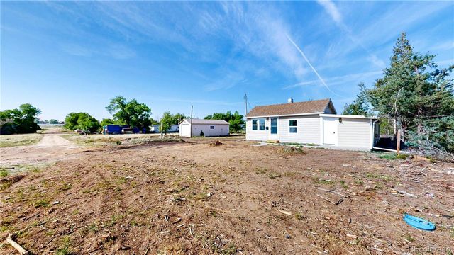 309 Emerald Street, Wiggins, CO 80654