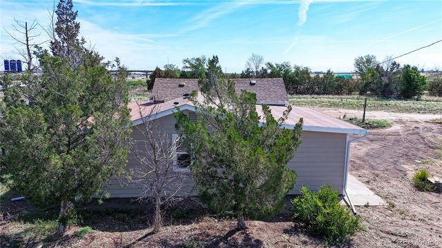 309 Emerald Street, Wiggins, CO 80654