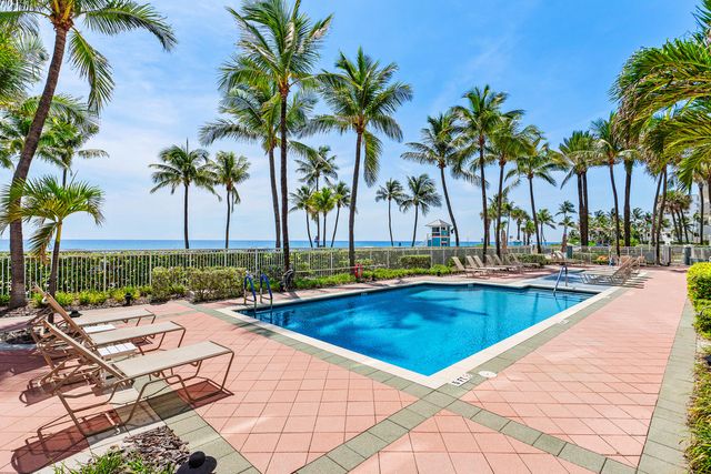 2051 SE 3rd Street 307, Deerfield Beach, FL 33441