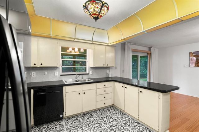 4510 NW 31ST AVENUE, Gainesville, FL 32606