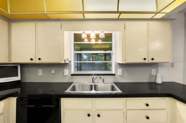 4510 NW 31ST AVENUE, Gainesville, FL 32606