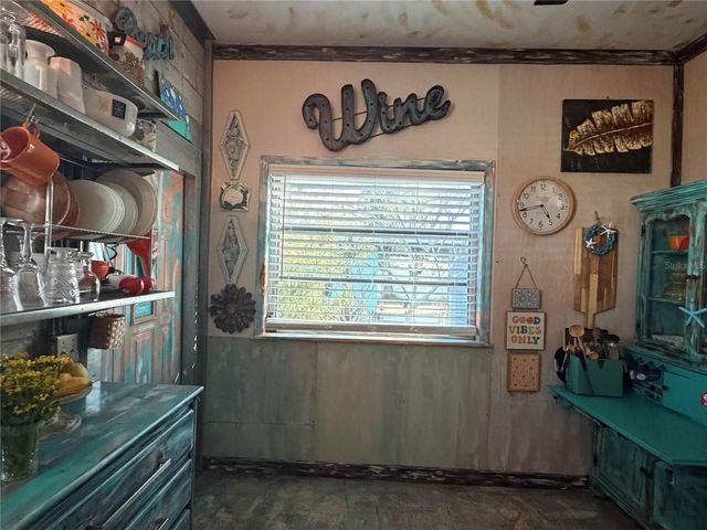 5706 17TH AVENUE S, Gulfport, FL 33707